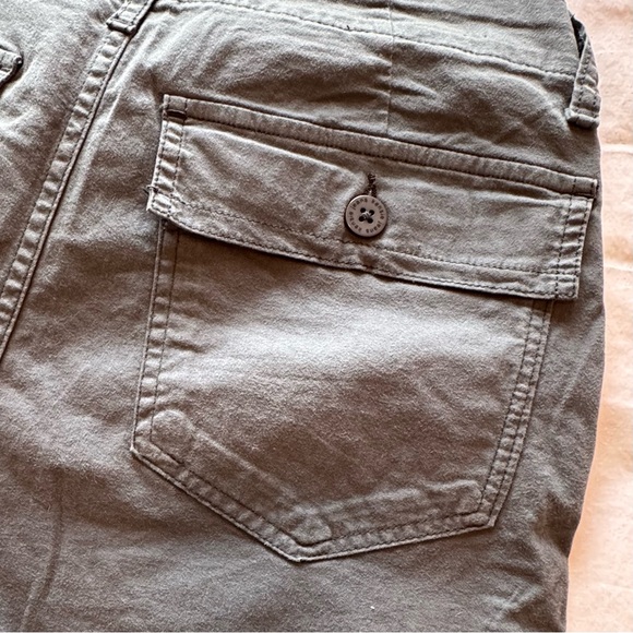 NWOT KENSIE JEANS WOMEN’S SIZE 8/29 BLUE/GREY Cargo Pants - Picture 4 of 11